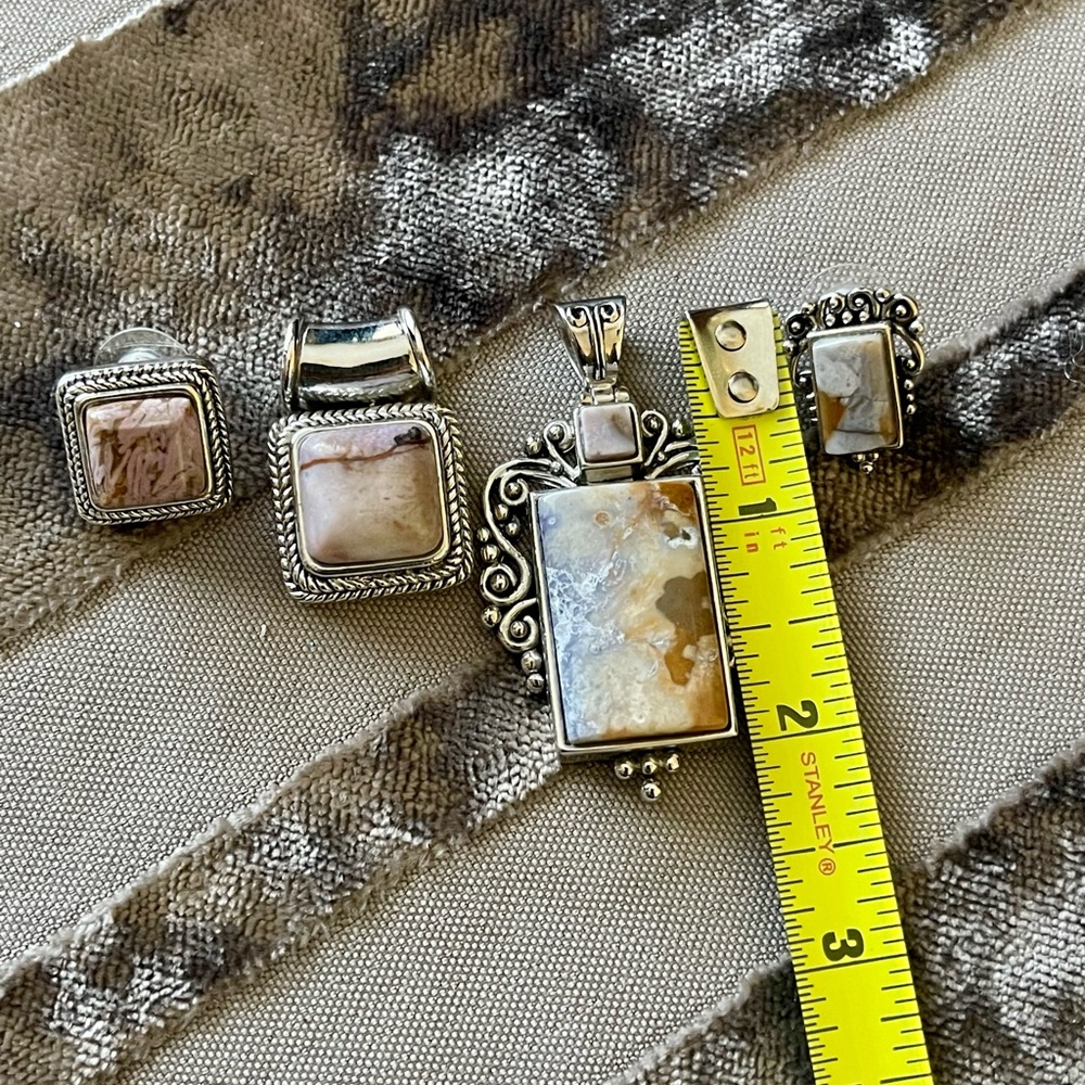 Earring & Slide Sets - image 7